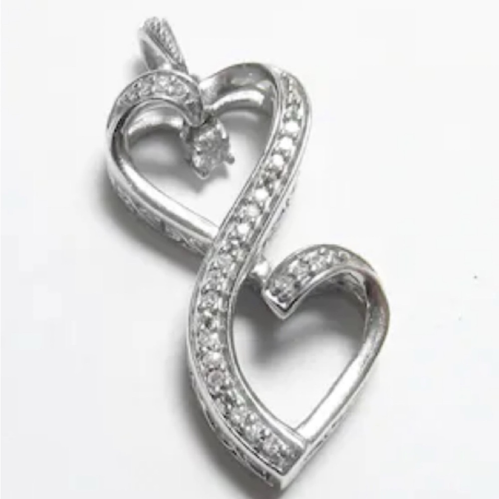 Elegant Silver Infinity Heart Pendant